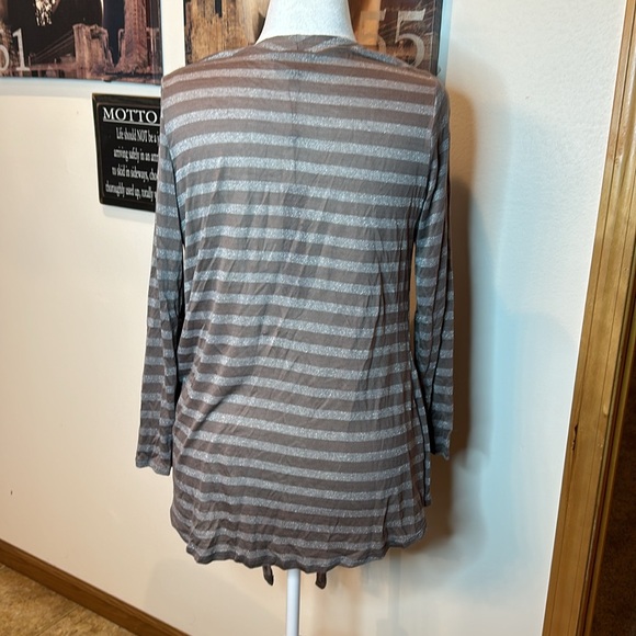 NWT versatile cardigan by Fenn Wright Manson - Picture 5 of 7
